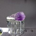 Кристалл кварца с включениями тремолита и хризотил асбеста